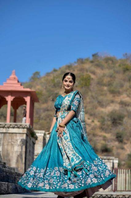 Artriddhs Dola silk vol 29 Lehenga choli manufacturers in Surat